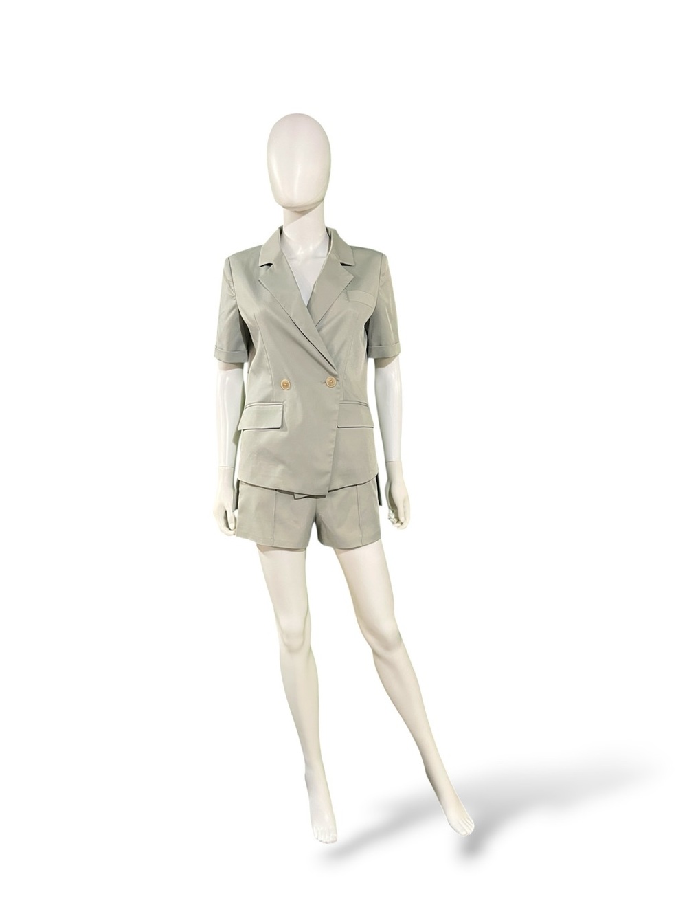 La Pome Light Sage Casual Short Sleeve Jacket & Shorts Set, Small